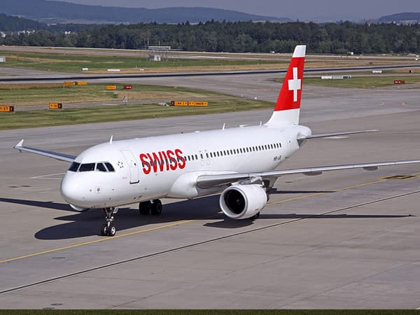 SWISS A320-200
